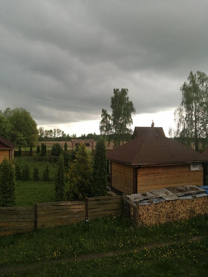 Usadba Kupalinka Hotel Ostrovo Bagian luar foto