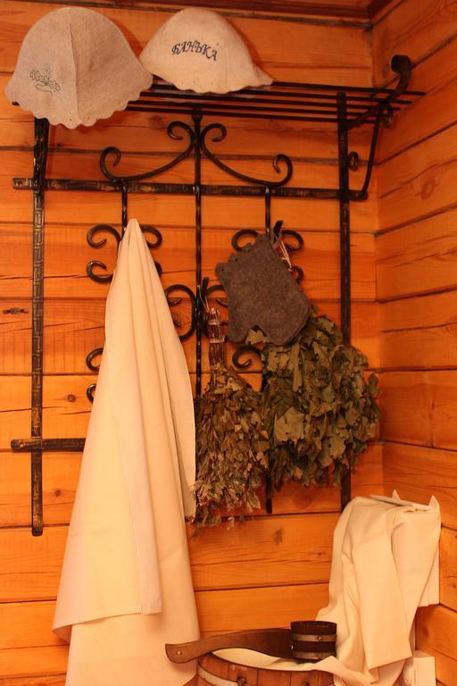Usadba Kupalinka Hotel Ostrovo Bagian luar foto